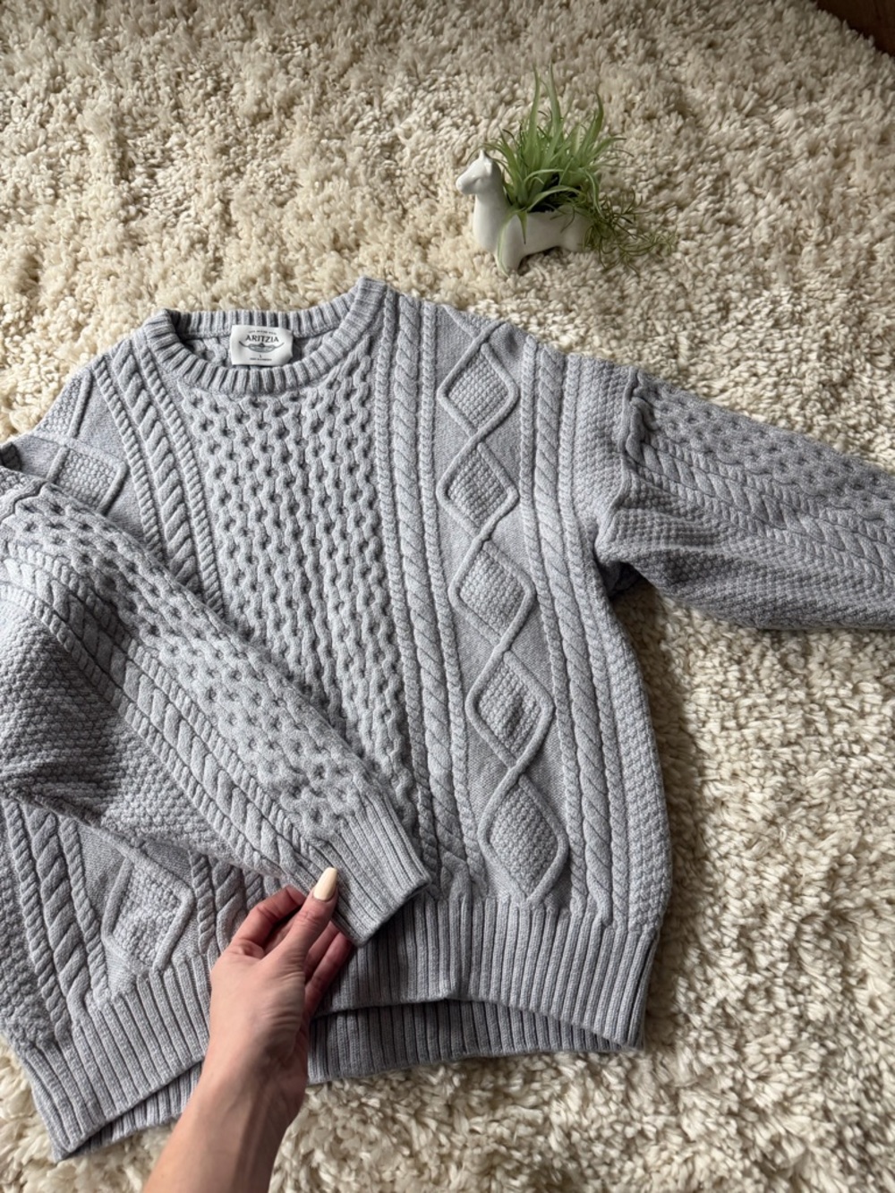 Aritzia Light Gray thick knit wide sleeve women’s Cable Knit Crewneck Sweater